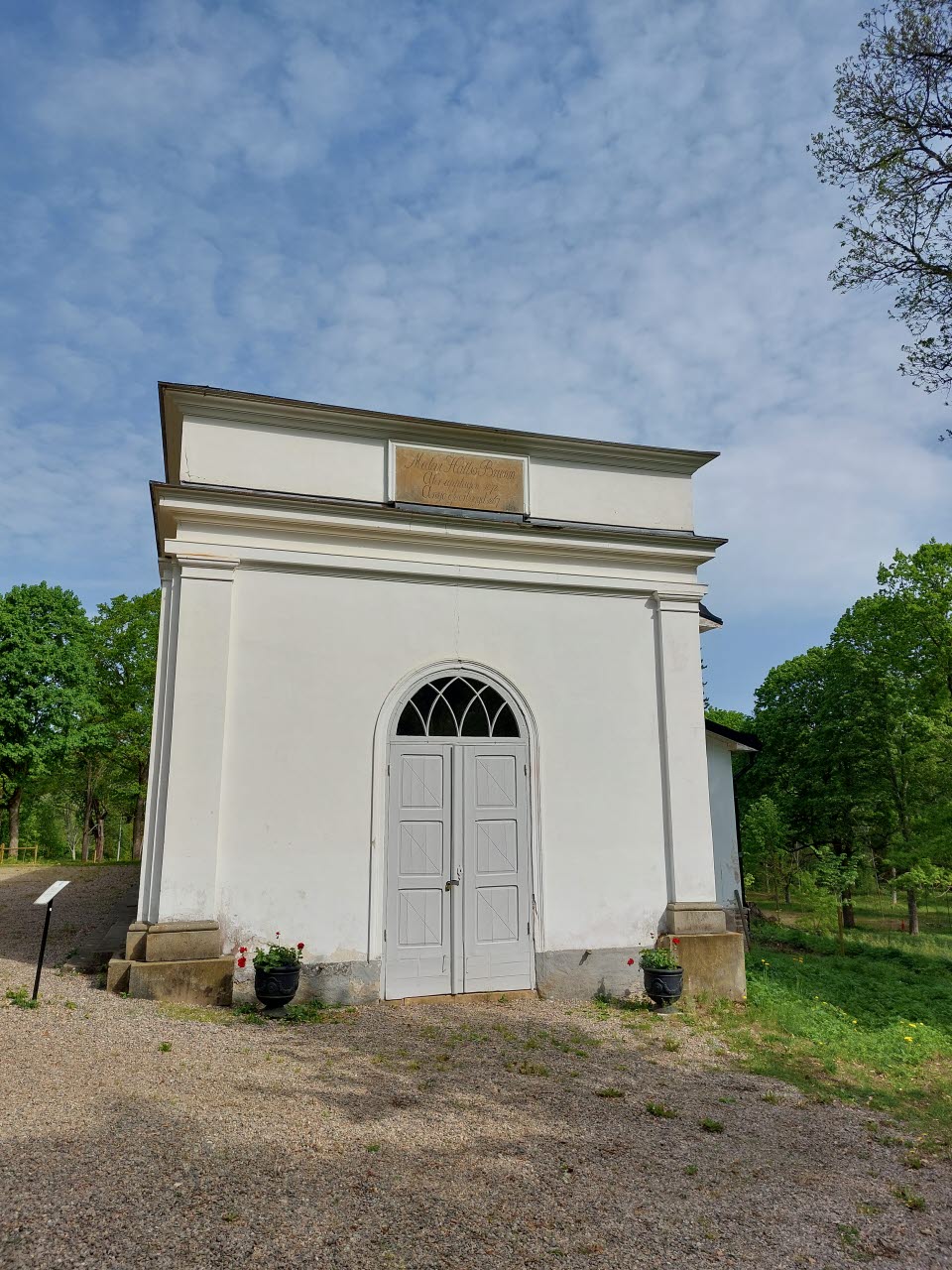 Exteriörbild på Högbrunnen i Medevi Brunn.