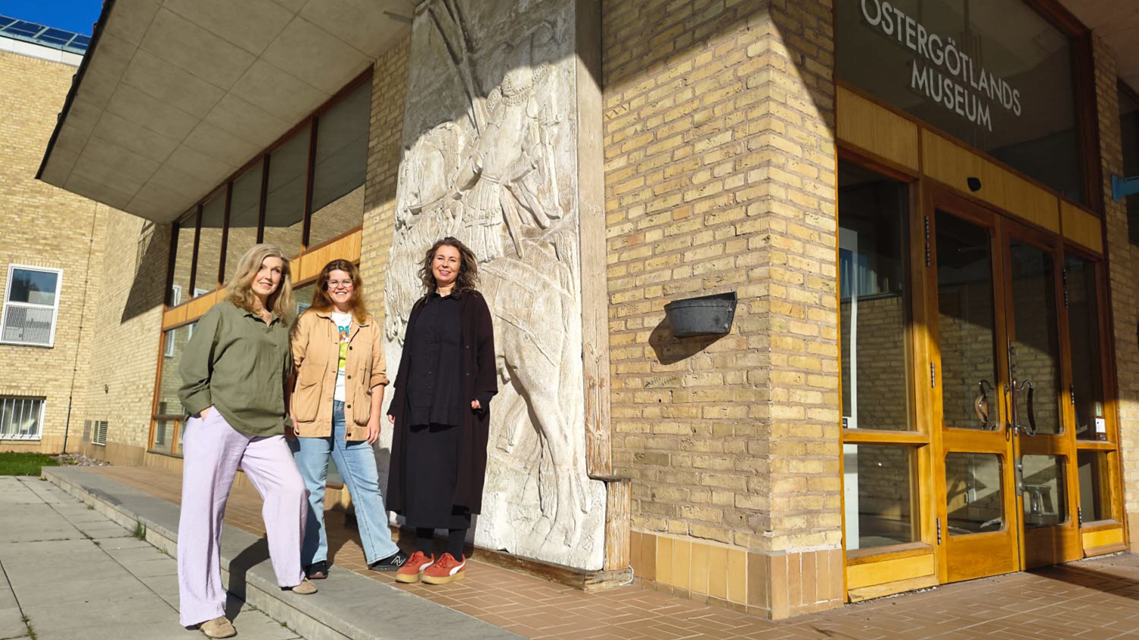 Museipedagogerna Åsa Nyberg Botshinda, Carolina Carlqvist och Caroline Morgansdotter Blomsten.