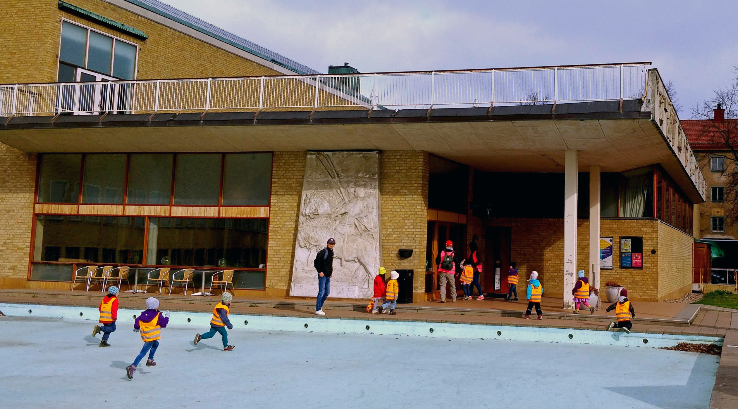Entrén till Östergötlands museum