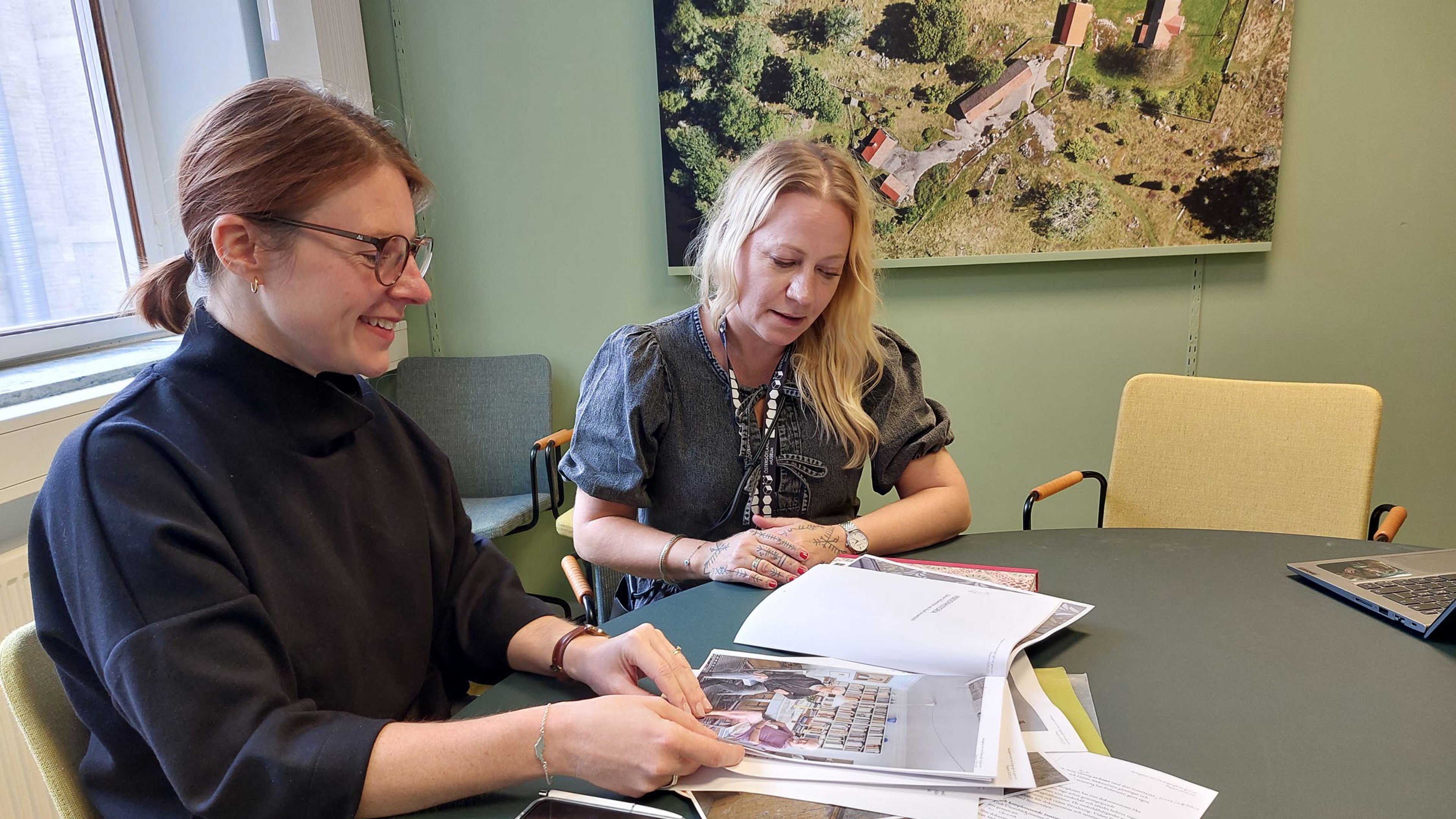 Maria Klint och Mikaela Radakovic Kjäll har genomfört ett dokumentationsprojekt om Göran Söderström och Axel Unnerbäck.