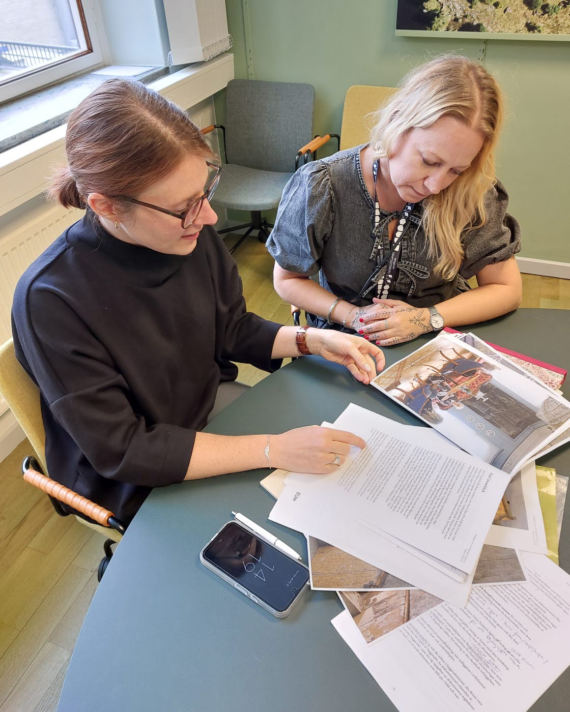 Maria Klint och Mikaela Radakovic Kjäll har genomfört ett dokumentationsprojekt om Göran Söderström och Axel Unnerbäck.